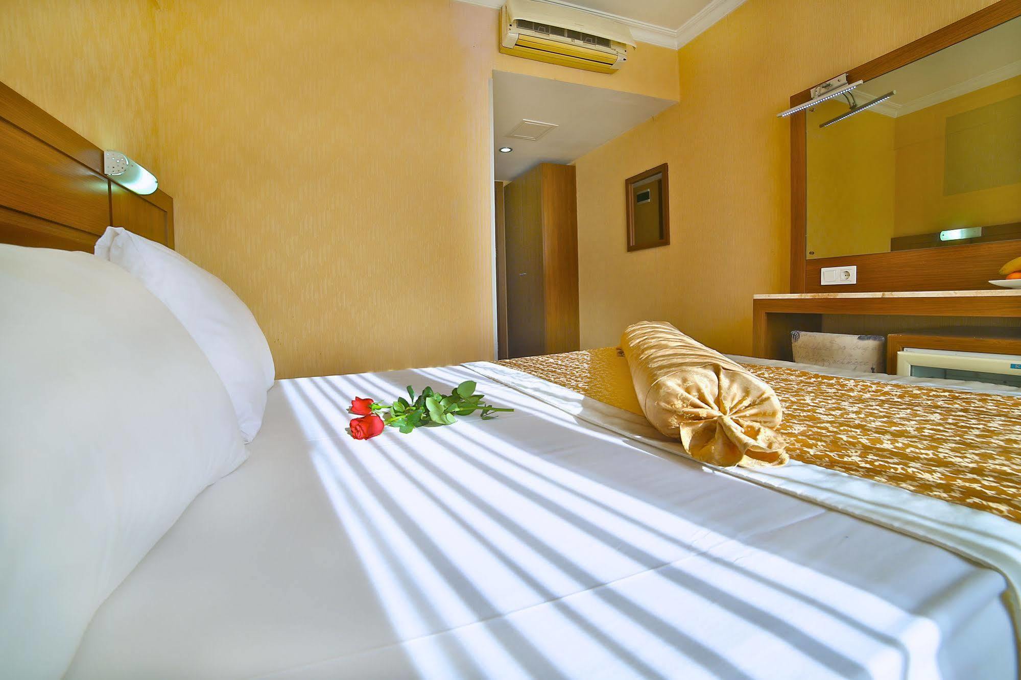The Center Hotel 이스탄불 외부 사진